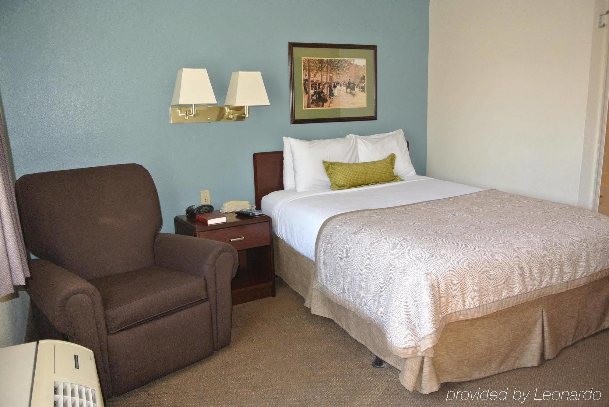 Candlewood Suites Washington-Fairfax By Ihg Zewnętrze zdjęcie
